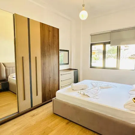 Center Group Apartment Tirana